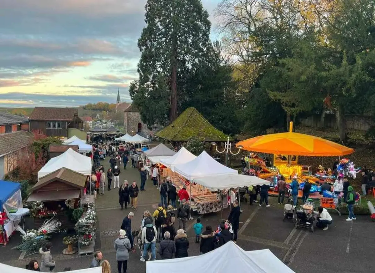 Marché de noël dans le Cantal : ambiance festive et authentique